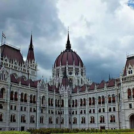 A13 Parliament Sunflower Cozy Apartment Budapeszt Zewnętrze zdjęcie