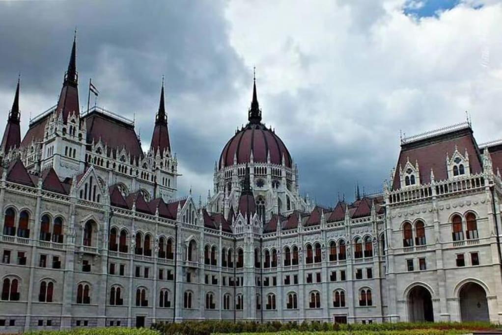 A13 Parliament Sunflower Cozy Apartment Budapeszt Zewnętrze zdjęcie
